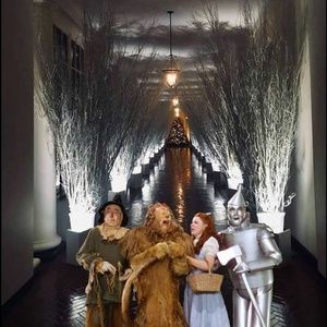 Meet your Posher, Leon